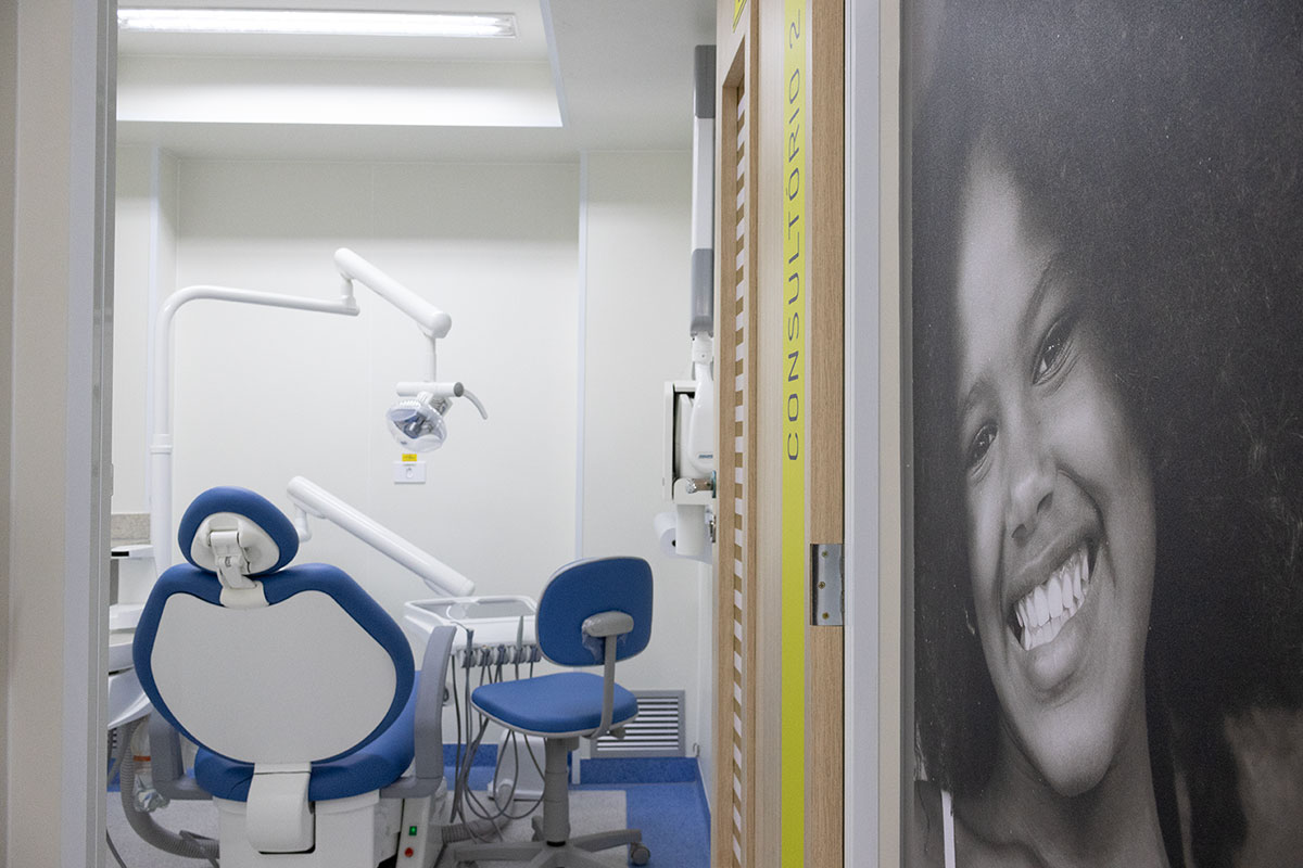 Unidade Móvel Odontológica para OdontoSesc - Eco X
