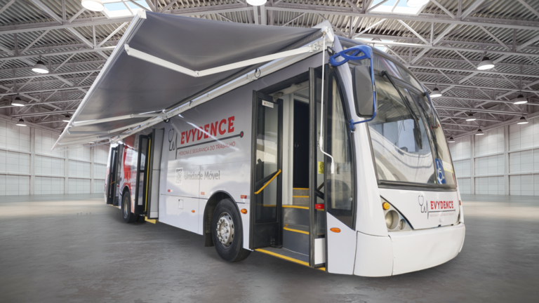 Eco X transforma ônibus urbanos em unidades móveis de medicina ocupacional
